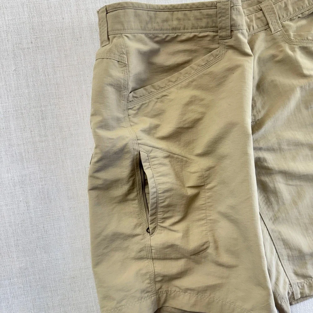 The North Face Mens Horizon‎ Cargo Shorts Tan Khaki Nylon Hiking Size 40